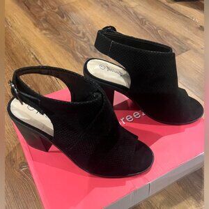 NATURAL BREEZE Black Peep Toe Slingback Bootie (Size 7) NWT